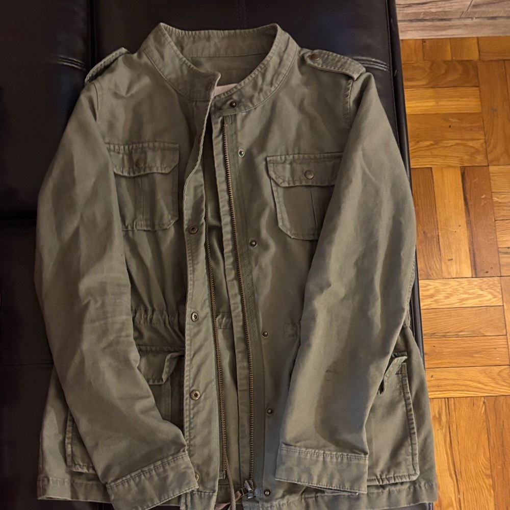 LOFT Men's Military Field Jacket in Olive
